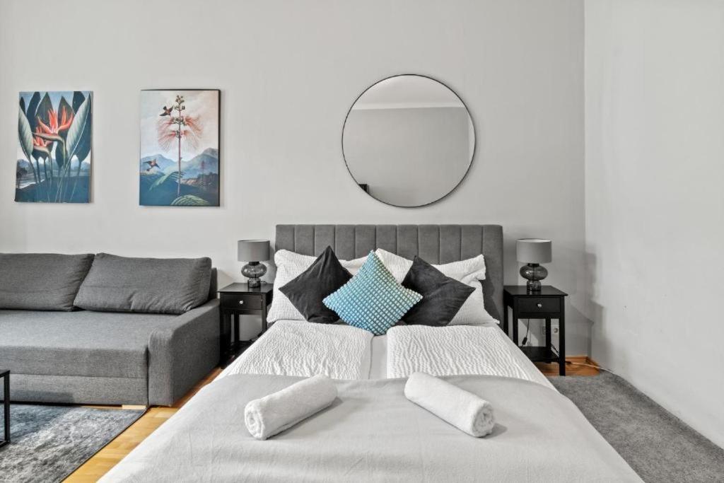 Apartments I 5 Minutes To Metro Viena Exterior foto